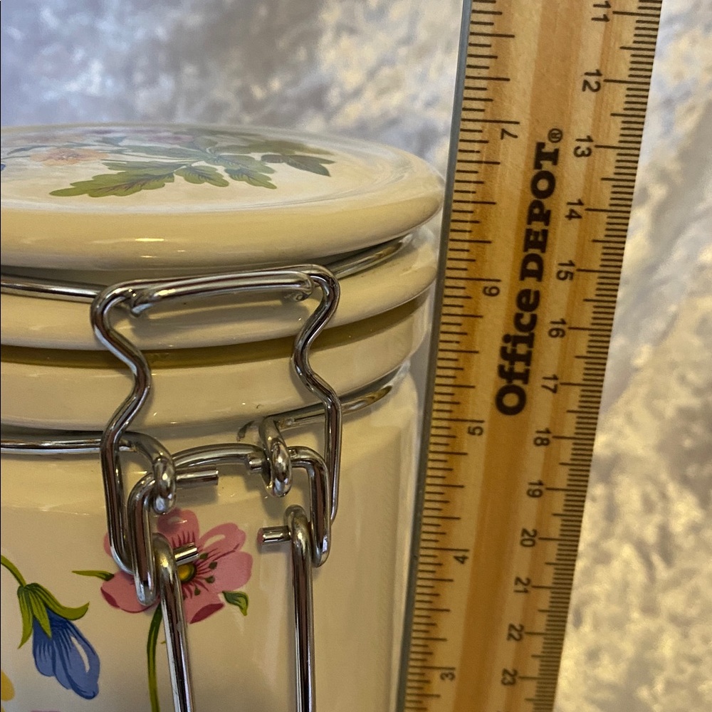 Floral Ceramic Storage Jar - Picture 9 of 10